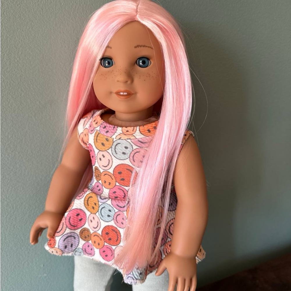American Girl Create Your Own Retired Jess Mold. Includes AG Grace’s earrings.